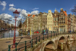 amsterdam-686460_640